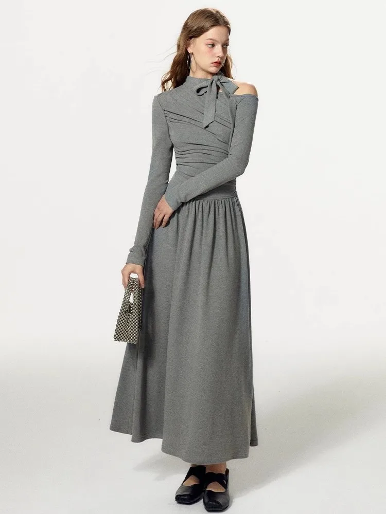 Grey Off Shoulder Pleated Dress For Women In Autumn And Winter, With A Unique Sense Of Luxury And A Slim Fit A-Line Dress