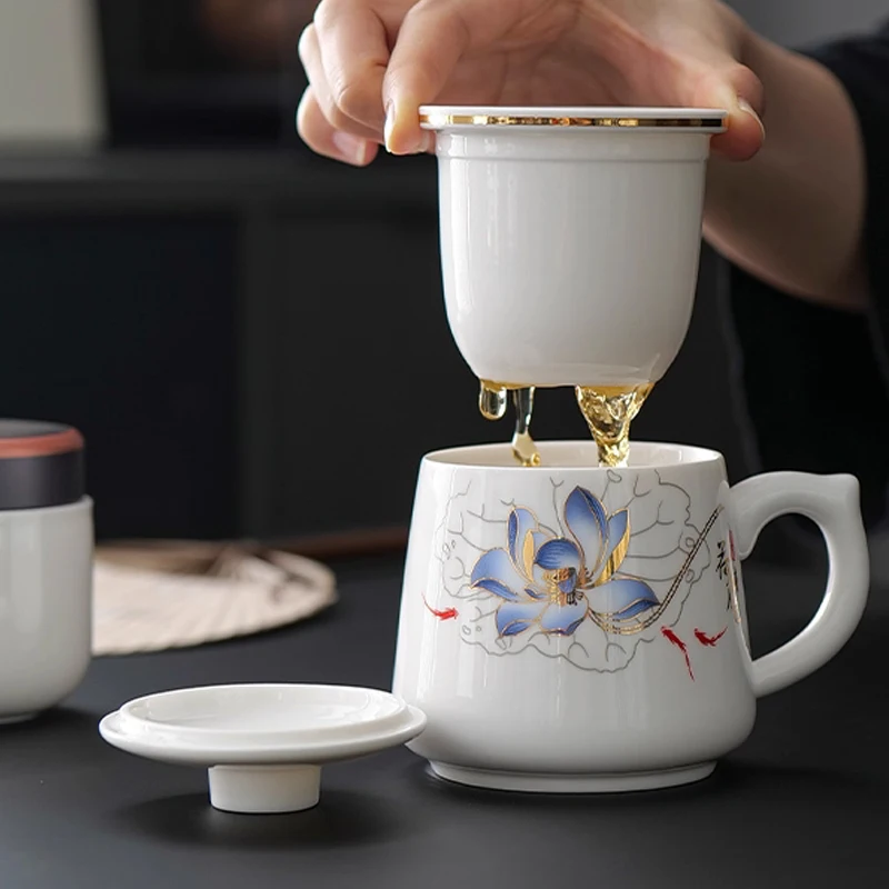 

Разделительные чашки для чая с рисунком лотоса в китайском стиле и крышкой, белая фарфоровая кружка, керамическая офисная чашка для домашних напитков, 1 шт.