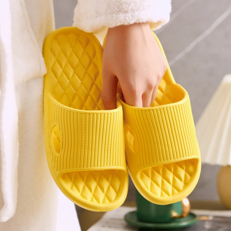 Lingge Solid Color Indoor Soft-Soled Non-Slip Waterproof Slippers For Bathroom And Shower