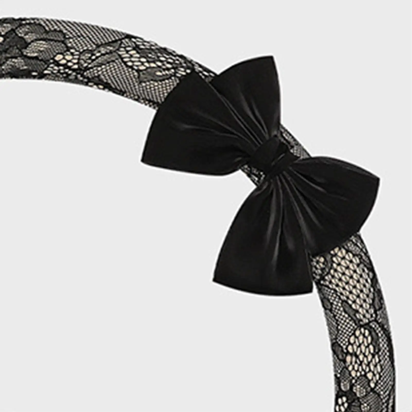 Lace Car Steering Wheel Cover 15 Inch Anti-Slip Bow Design Auto Steering Wheel Protector For Women Ladies Wives Drivers Trucks