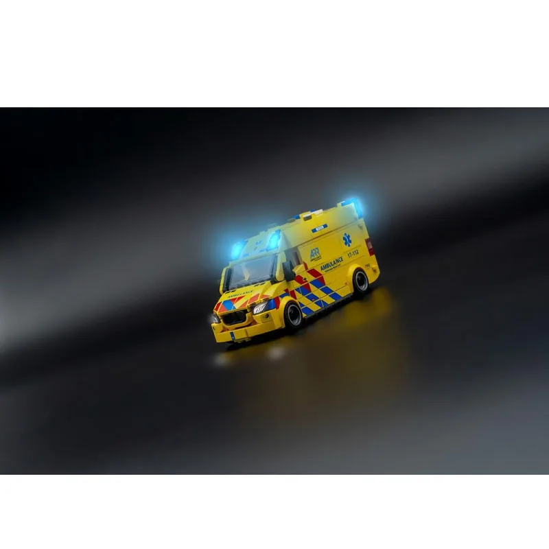 

MOC-216336 Classic City Rescue Ambulance Building Block Model, 647 Parts, Boys' and Children's Birthday and Christmas Toy Gift