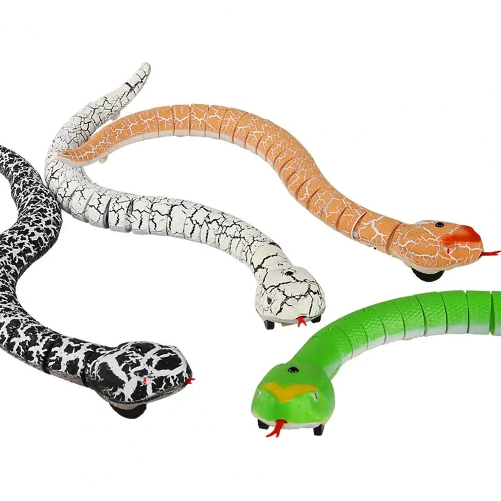 

Remote Control Snake Toy Snake Model Toy Vivid Infrared Remote Control Snake Toy Realistic Crawling Model for Halloween Tricky