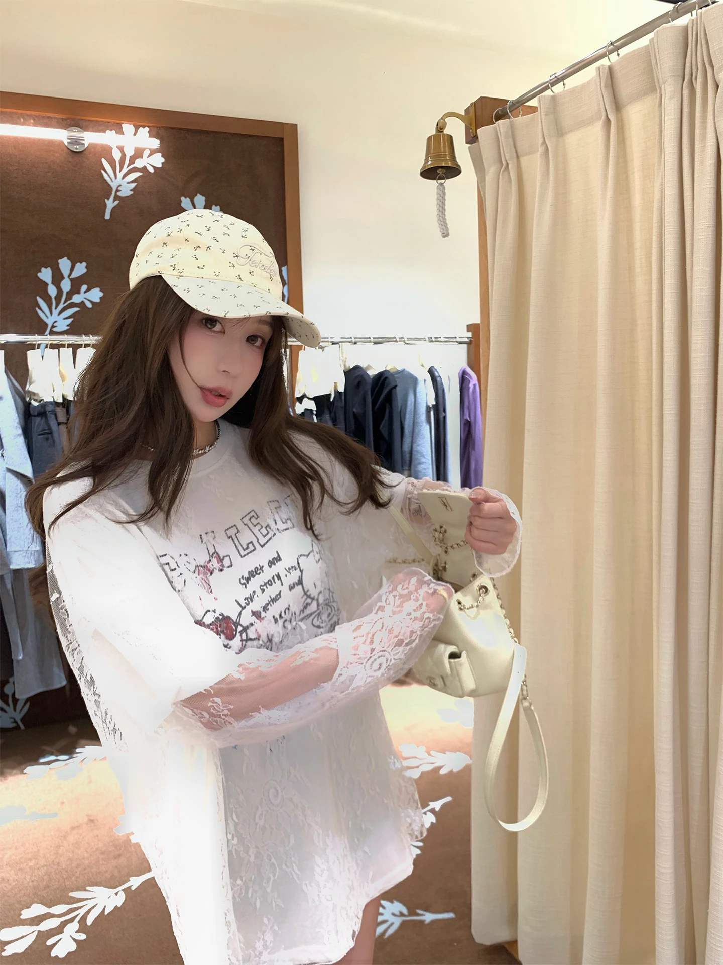 

Женская футболка Xueke с длинным рукавом, белая, с кружевными вставками, имитация двухслойности, повседневный свободный топ в стиле Pure Desire