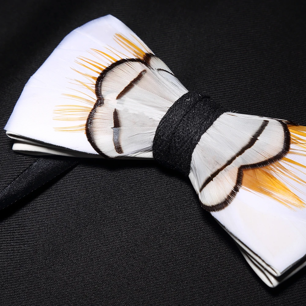Pajarita de boda para hombre, pajarita de plumas hecha a mano, broche de pajarita preatado en blanco y negro, conjunto con caja de madera para