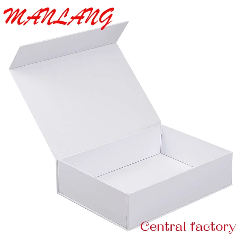 Custom  Custom Logo Luxury Cardboard Magnetic Folding Gift Box With Ribbon Closure