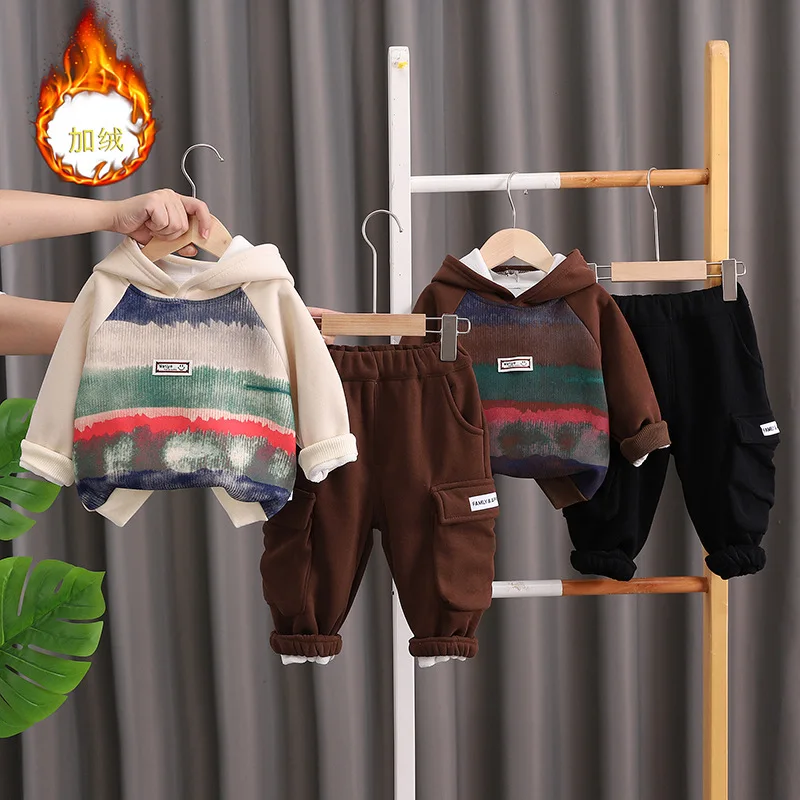 

Зимний комплект флисовой толстовки с капюшоном для мальчиков 2025 года, теплая одежда из 2 предметов с принтом, мягкая утепленная одежда из смеси хлопка для малышей