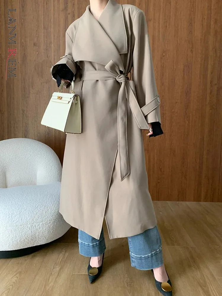 

[LANMREM] Temperament Belt Gathered Waist Trench For Women Office Lady Long Windbreaker Fashion Coat 2024 Autumn New 26D9774