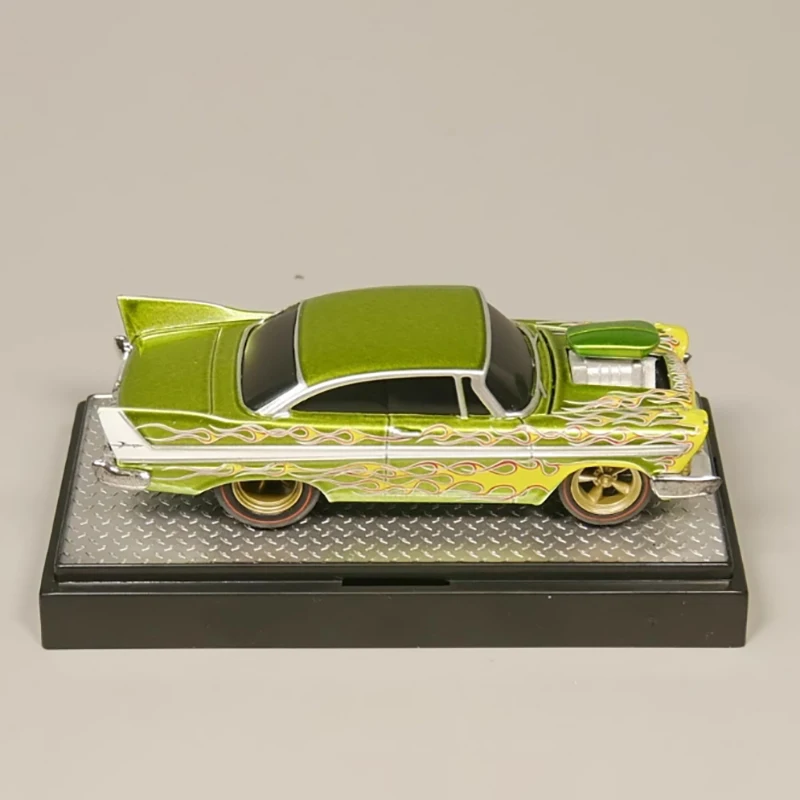 

M2 Машины, масштаб 1:64, 1958 Plymouth Fury, модель автомобиля из сплава, имитация готового продукта, игрушка, орнамент, подарок, коллекция для хобби