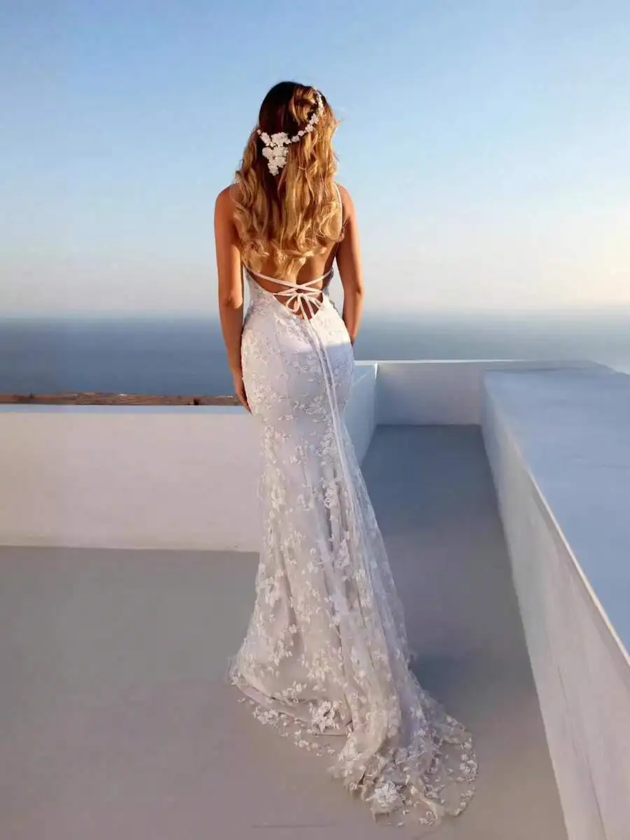 

Womens White Lace Mermaid Evening Gown With V-Neck And Open Back For Wedding Party