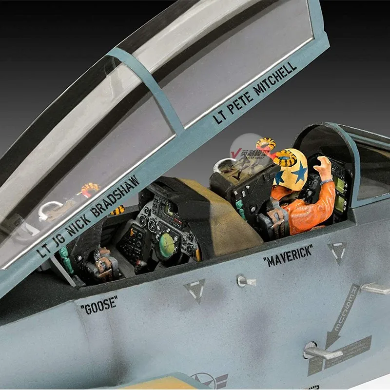 Kit modello in scala aeronautica Revell 03865 1/48 Maverick's F-14A Tomcat Top Gun
