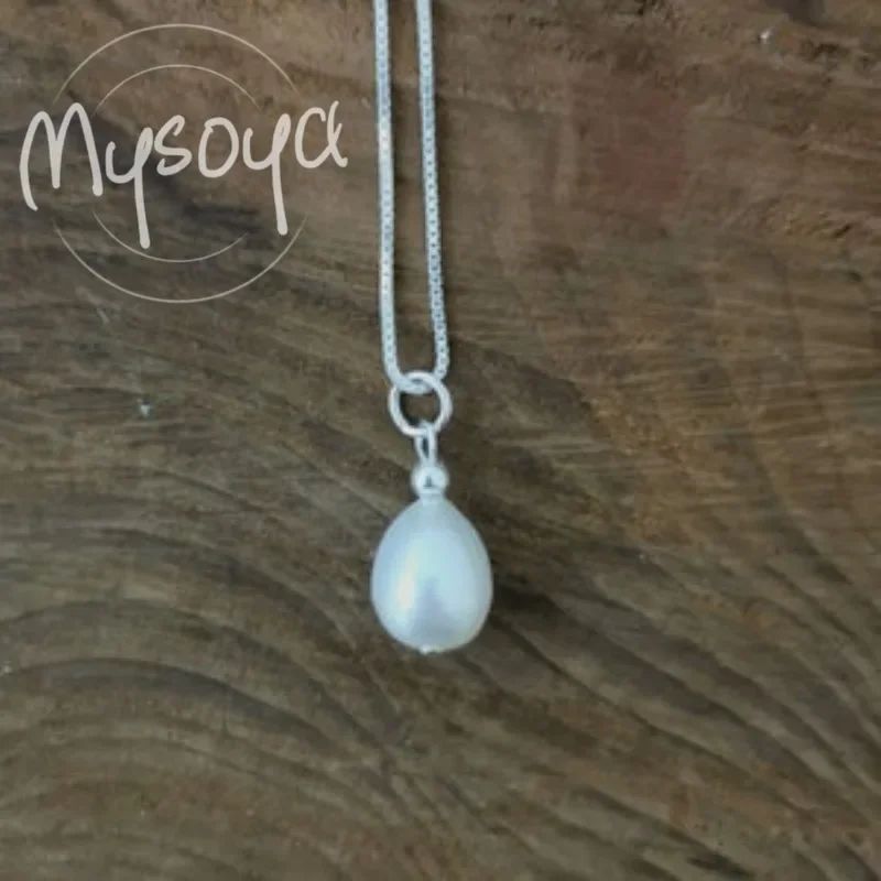 

MYSOYA White Baroque Freshwater Pearl Pendant Necklace 10-11mm With Gift Box For Her/Him Birthday/Wedding/Anniversary/Christmas