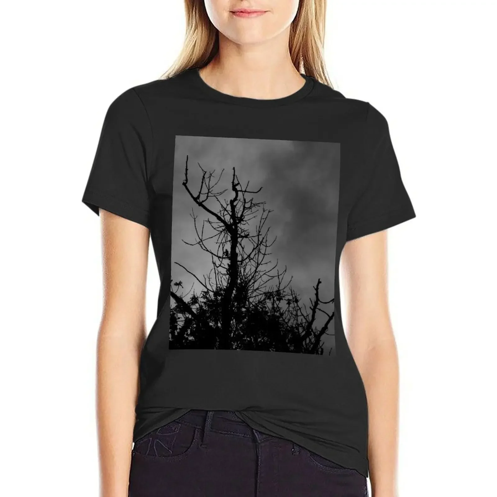 

Isolation Devoured the Aeons T-Shirt oversized funny plain Women's clothing