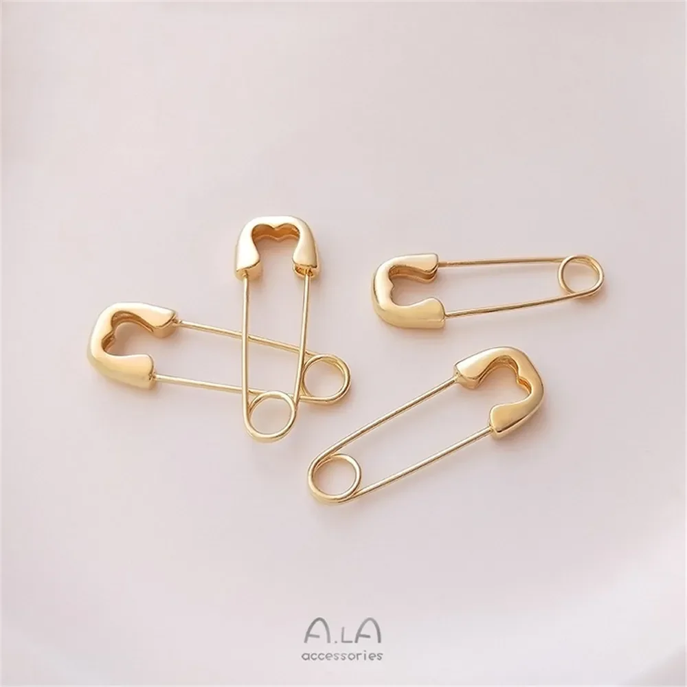 

14K Gold-plated Love Pin Copper Plated Gold Brooch Simple Creative Earrings Female Ins Cool Tide Earrings E185