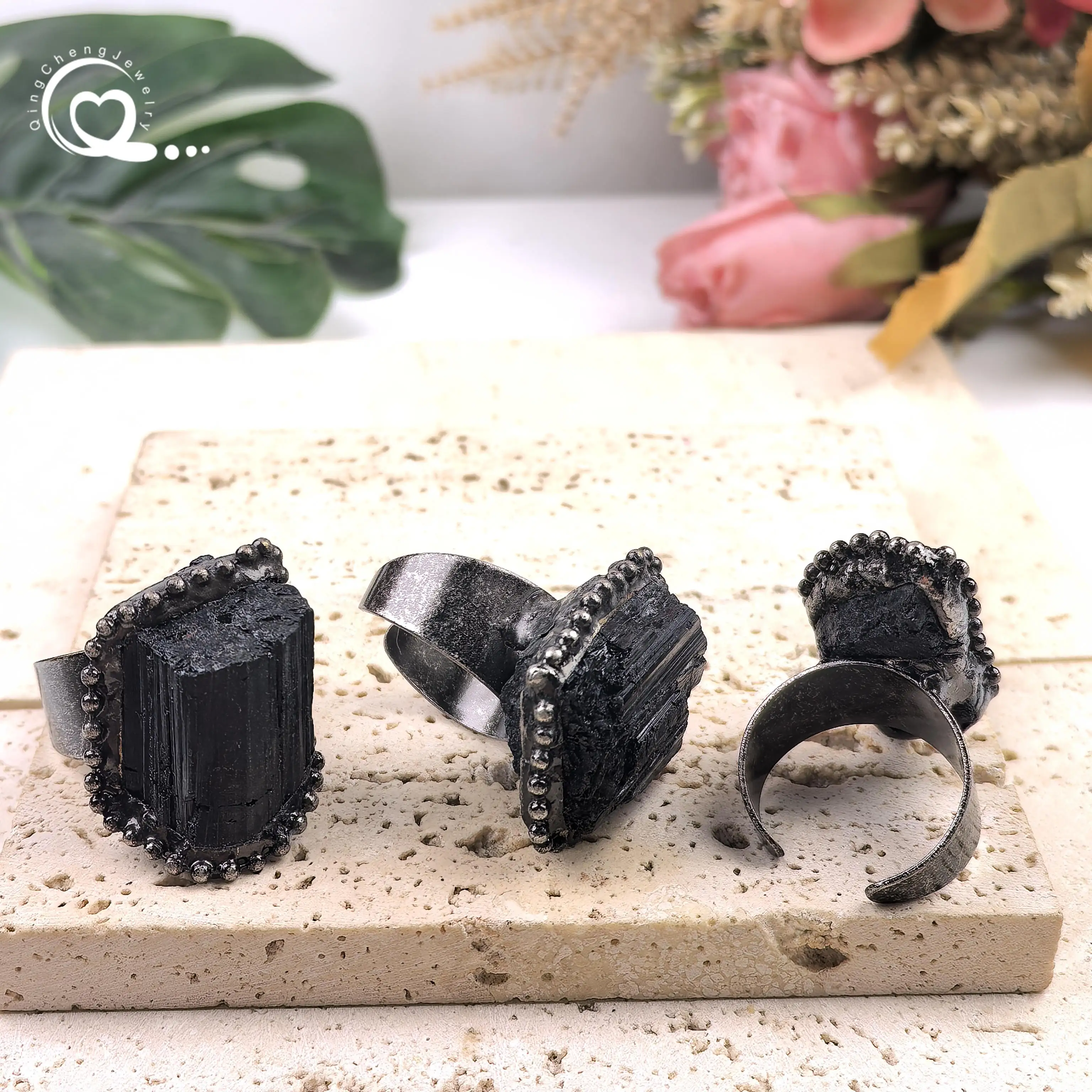 

Natural Black Tourmaline Antique Silver Bezel Open Rings Healing Raw Stone Nugget Ring Retro Punk Jewelry Dropshipping,QC4243
