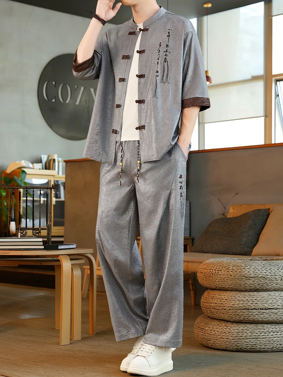 nuovo-completo-estivo-da-uomo-in-stile-cinese-tang-sottile-e-casual-in-seta-ghiaccio-con-camicia-a-maniche-corte-e-pantaloni-lunghi-taglie-grandi-set-due-pezzi