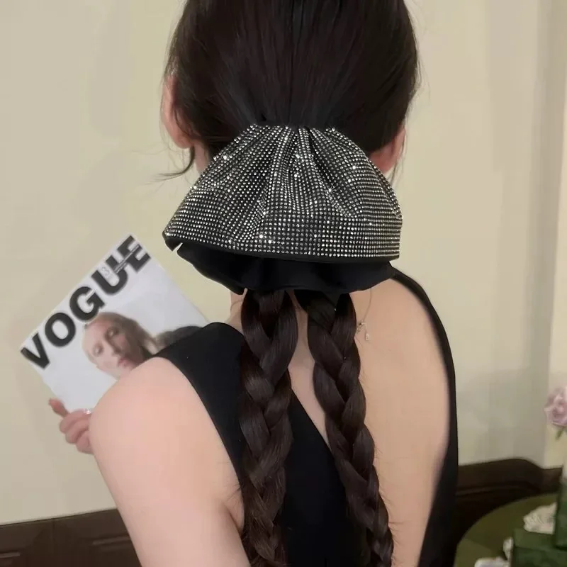 presilha-de-cabelo-de-cetim-com-diamantes-e-design-de-cauda-de-saia-compativel-com-todos-os-tipos-de-cabelo-design-original-acessorios-de-cabelo-modernos