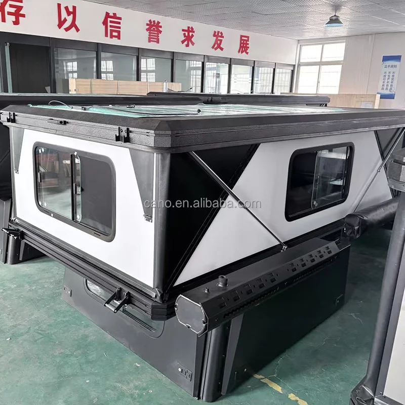 Waterproof Noise Preventionard  Aluminum Fram Hardshell  Rooftop Tent for Truck Overland Travel Family Camping Tacoma F150 Hilux