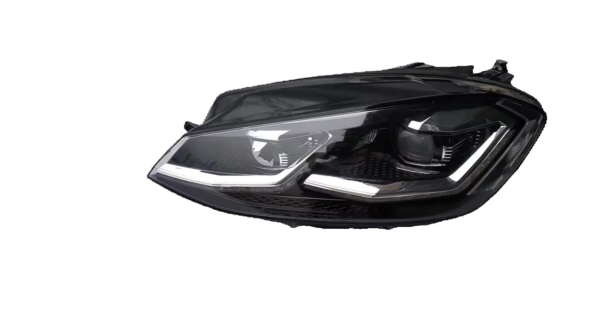 Suitable for Volkswagen Golf 7th generation 18-20 LED headlight assembly, original factory headlight assembly plug and play