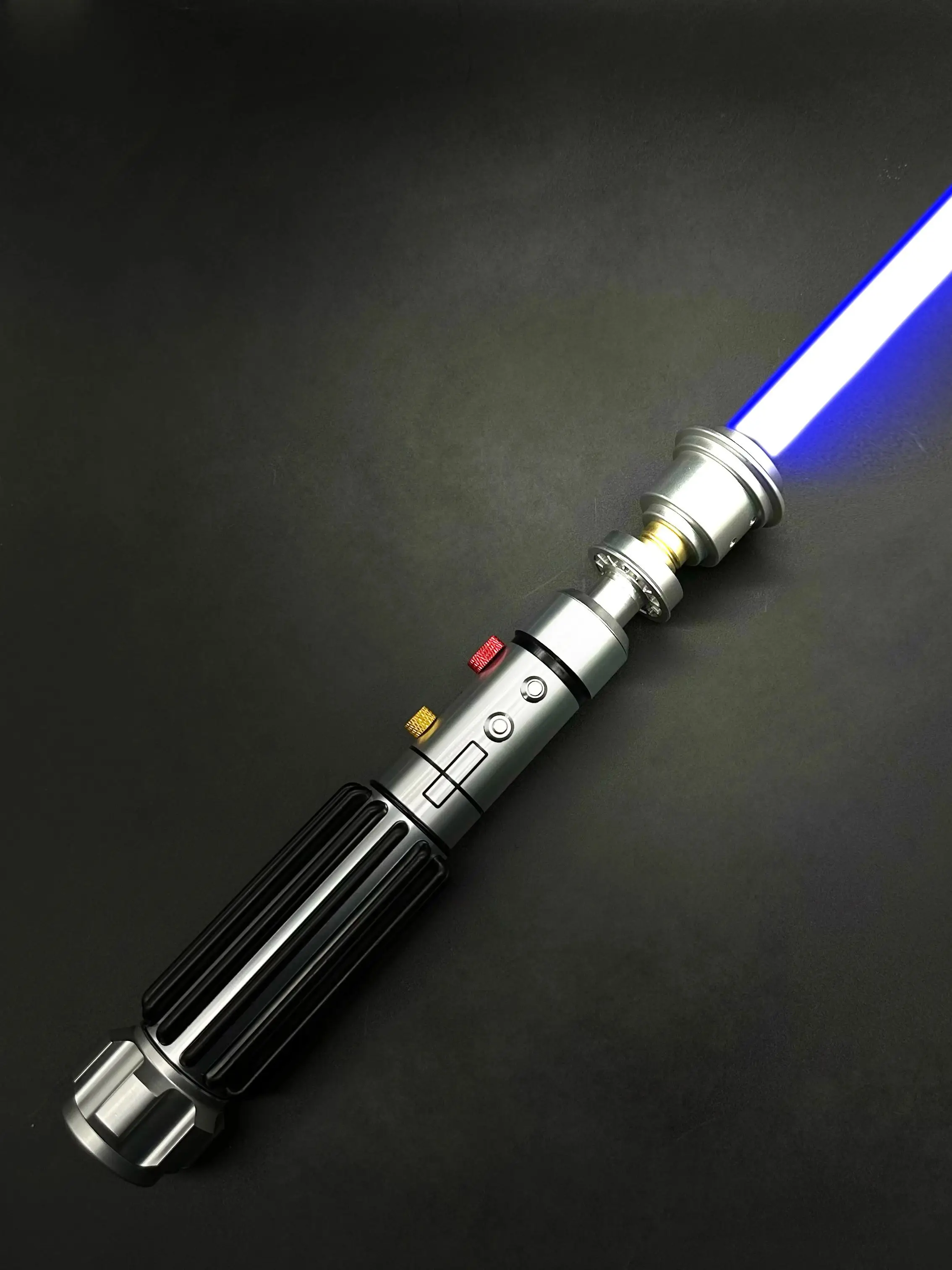 XT4 Lightsaber Neopixel Sensitive Smooth Swing โลหะ Heavy Dueling RGB Pixel ของเล่นคอสเพลย์เกมภาพยนตร์ Prop
