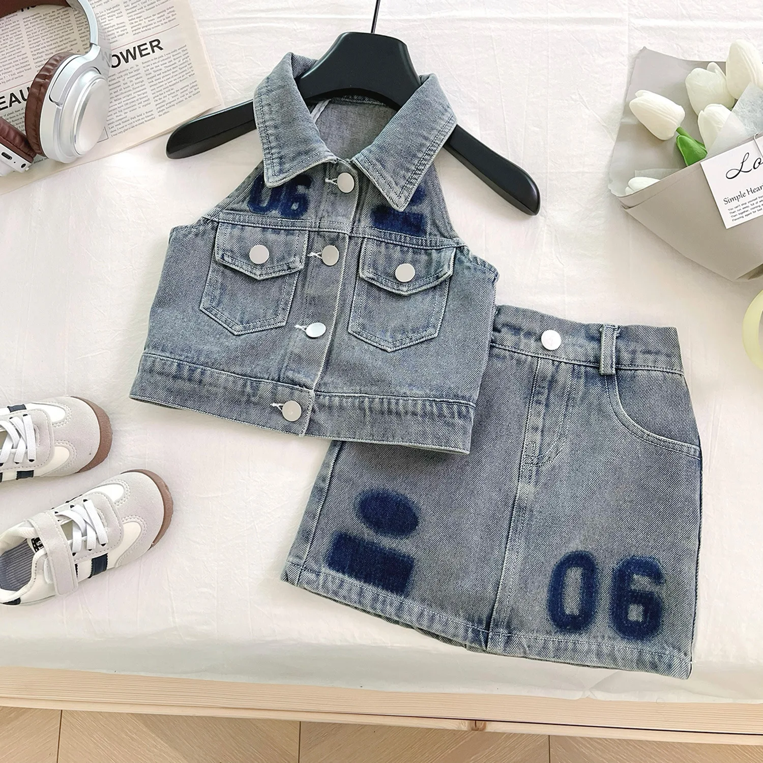 Girls Set 2025 Summer New Fashionable Sleeveless Denim Vest Top Letter Printed Skirt