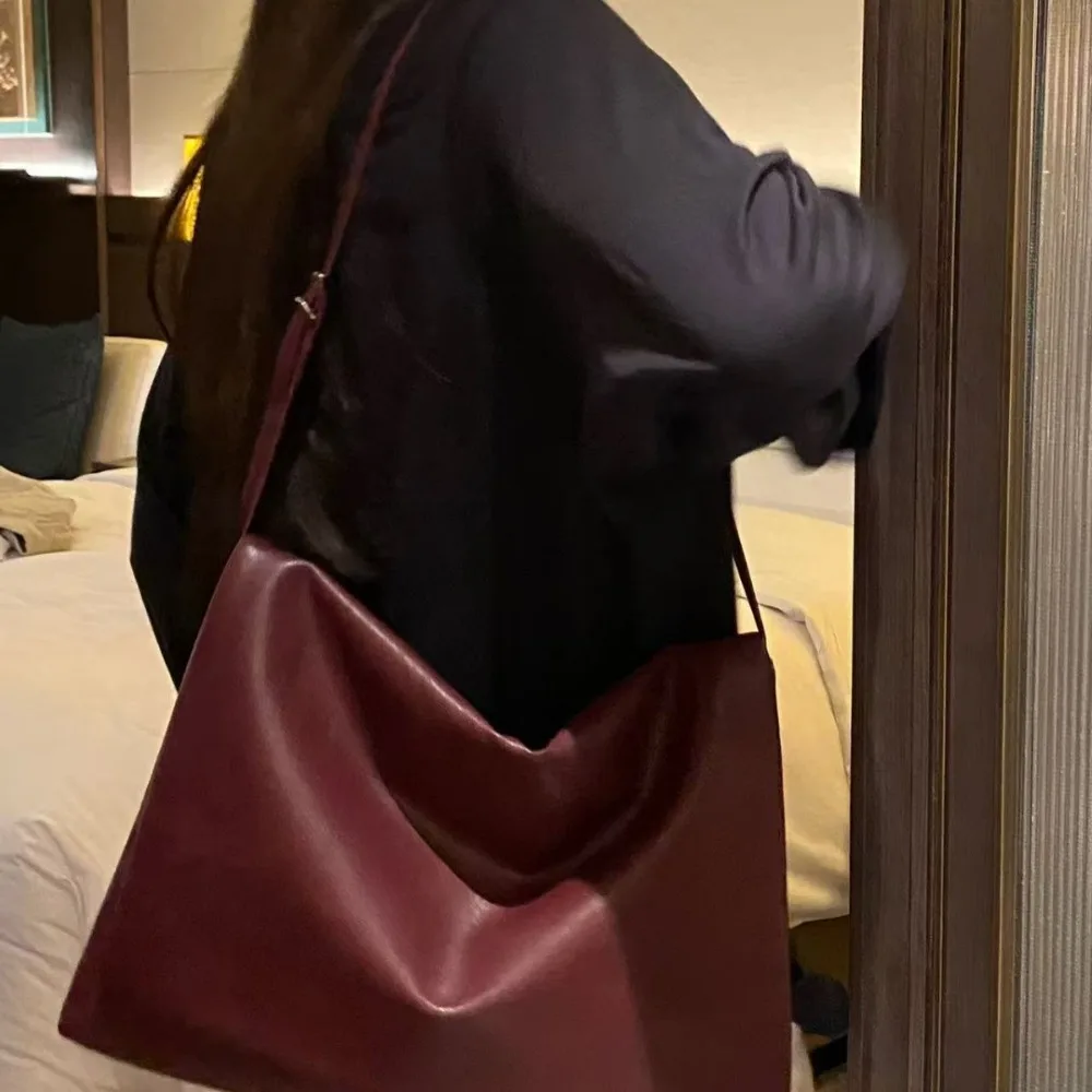 Casual Soft PU Leather Women's Bag NEW Large Capacity Commuter Messenger Bags for Women High Quality Shoulder Bag Shopping Tote