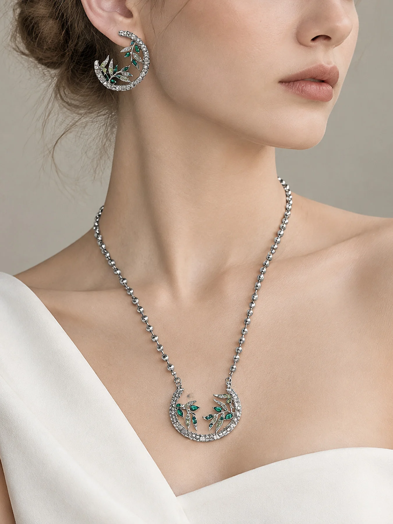 European Vintage Botanical Crystal Jewelry Set, Open Hoop Earrings & Matching Necklace for Elegant Banquet Occasions