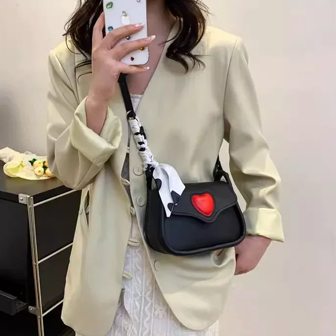 Cute Love Heart Women\'s Small Square Shoulder Bags Fashion Female Messenger Bag Simple Ladies Crossbody Purse Handbag with Scarf