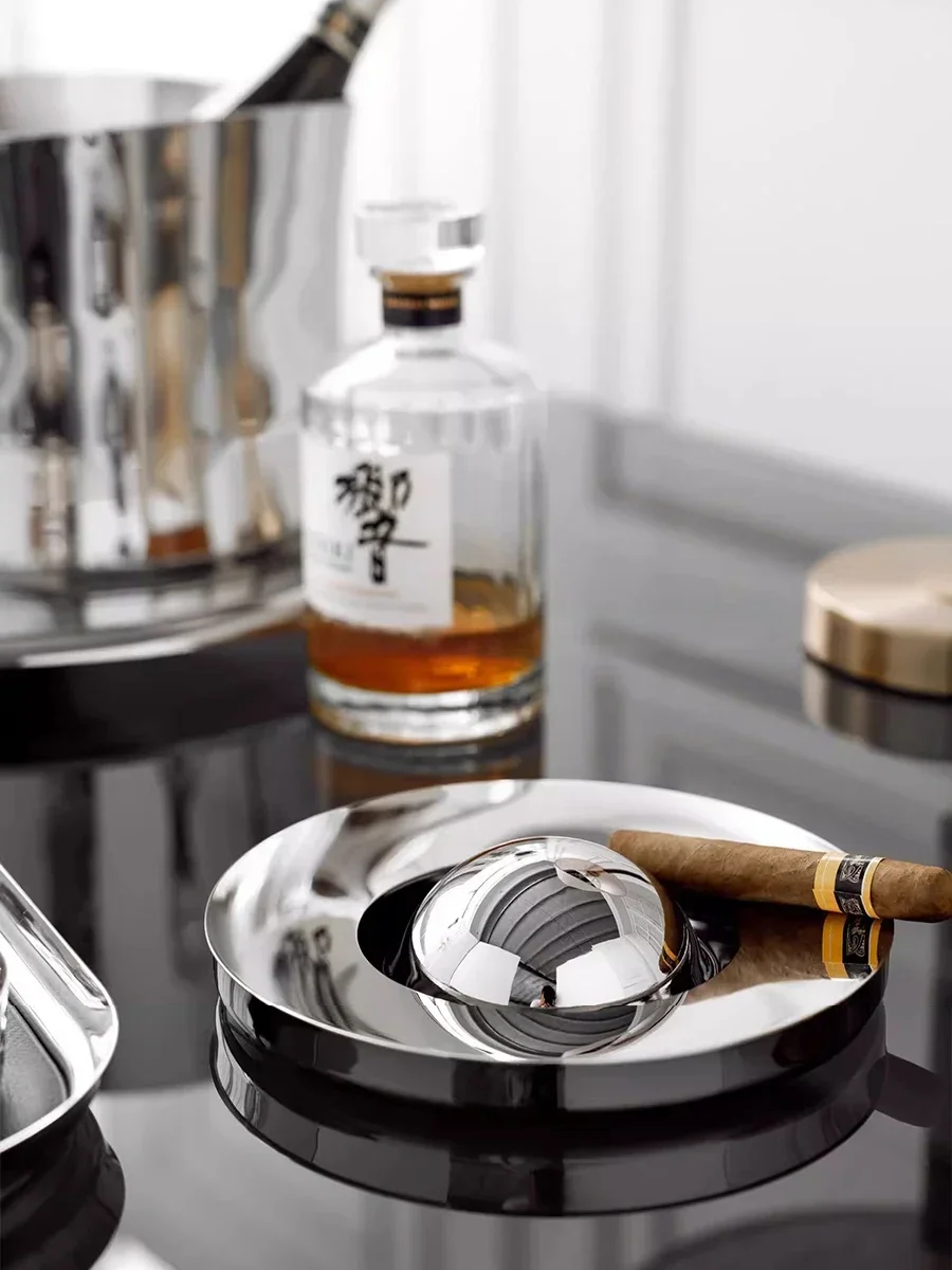 Stainless Steel Cigarette Ashtray with Lid, Luxury Designer Ashtray, Living Room, Home Decoration, Table, Office, Hotel