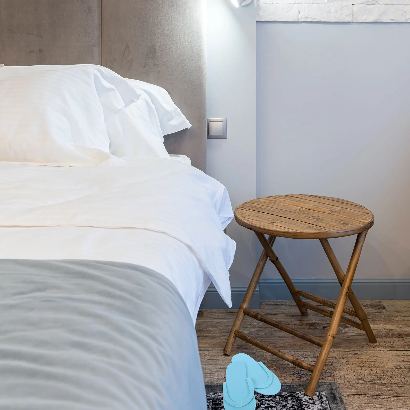 

Foam Slippers 36 Pairs Disposable for Spa Pedicure Salon Nail Slipper Lightweight Non Slip Random Color Comfortable