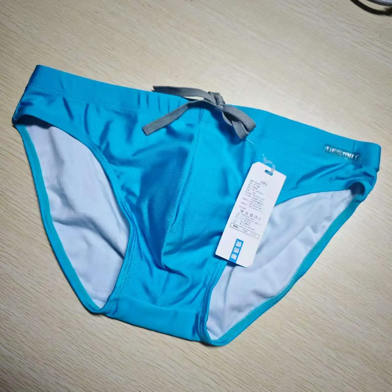 Cross-border wholesale Amazon supply men's swimming trunks low-waist convex anti-embarrassment swimming trunks S3105
