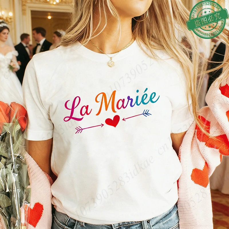 Future Bride Team French Women T-Shirts Rainbow Heart Arrow Graphic Tees Short Sleeve Tops for Bachelorette Party Bridal Shower