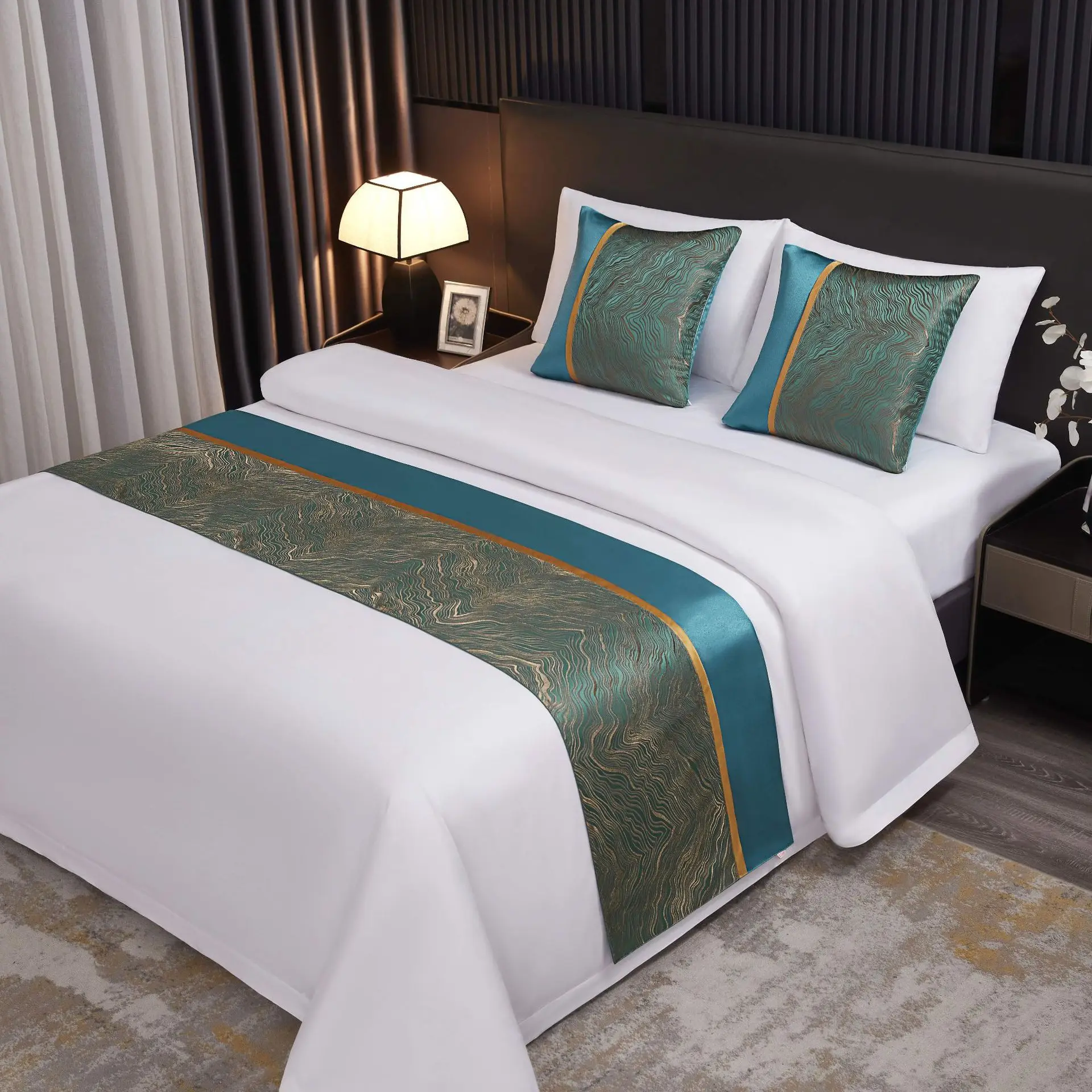 

Chinese Style Highend Bedflag Long Strip Color Blocked Bed End Towel Pillowcase Smooth Satin Texture For Home Hotel Decoration