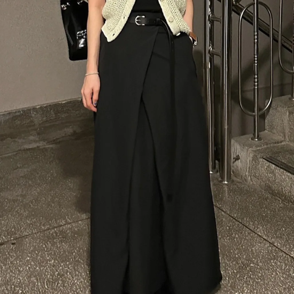 Schlankmachender Midirock mit hoher Taille für Frauen, bezauberndes Vintage-Design, vielseitiges koreanisches Sle-Pendler-Wärme-Polyesterfaser