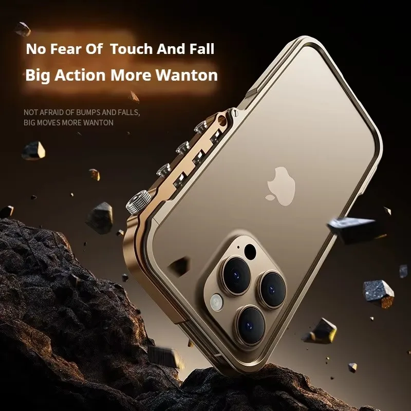 Imagen 3: Funda Protectora Mecánica Estilo Cyberpunk para iPhone 17 Air 13 15 14 16 Pro Max Plus, de Aleación de Aluminio, Resistente a Impactos