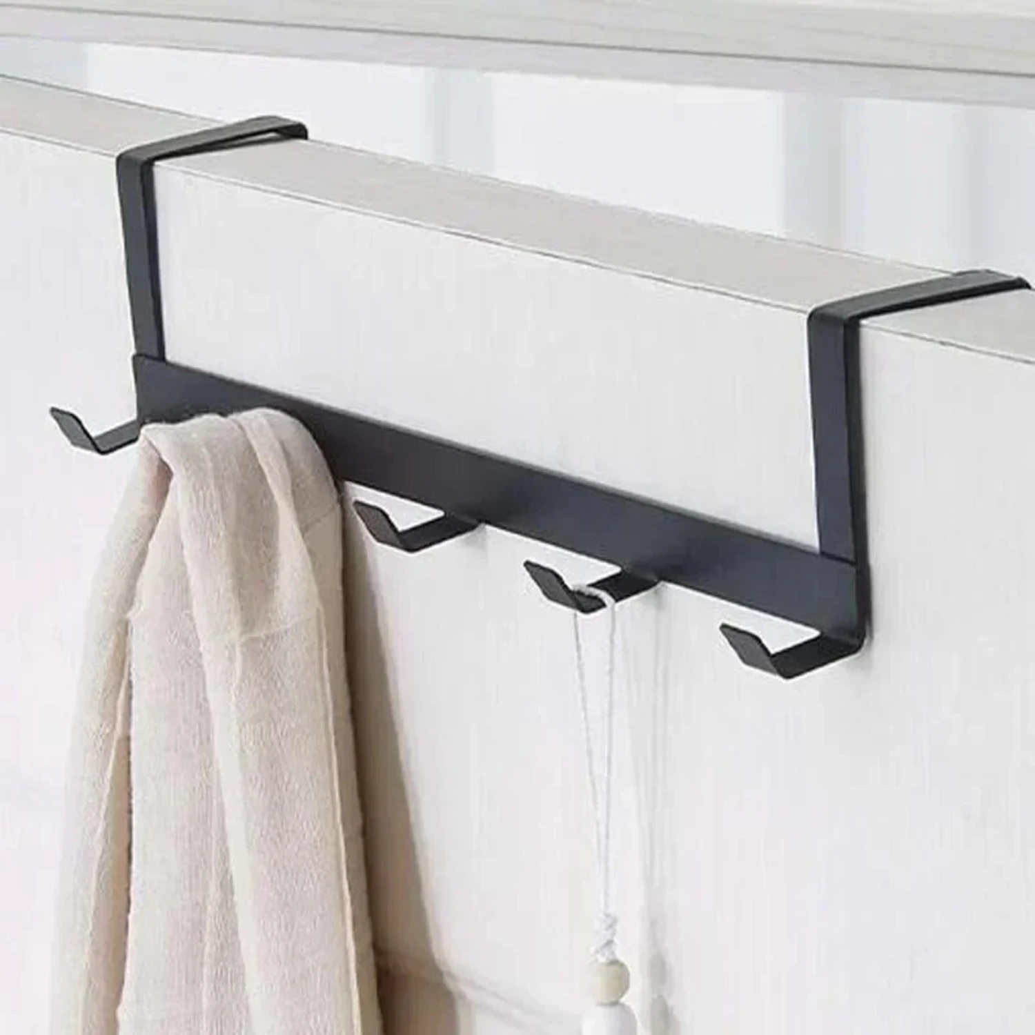 Versatile Over The Door 5-Basket Bathroom Organizer Rack for Clothes, Coats, Hats, and Towels - Space-Saving Bathroom and Kitche