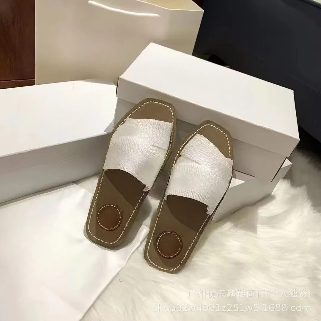 

2026 Summer New Women's Lightweight Flat Sandals Open Toe Single Strap Slide Sandals Letter Embroidery Casual Outdoor Shoes
