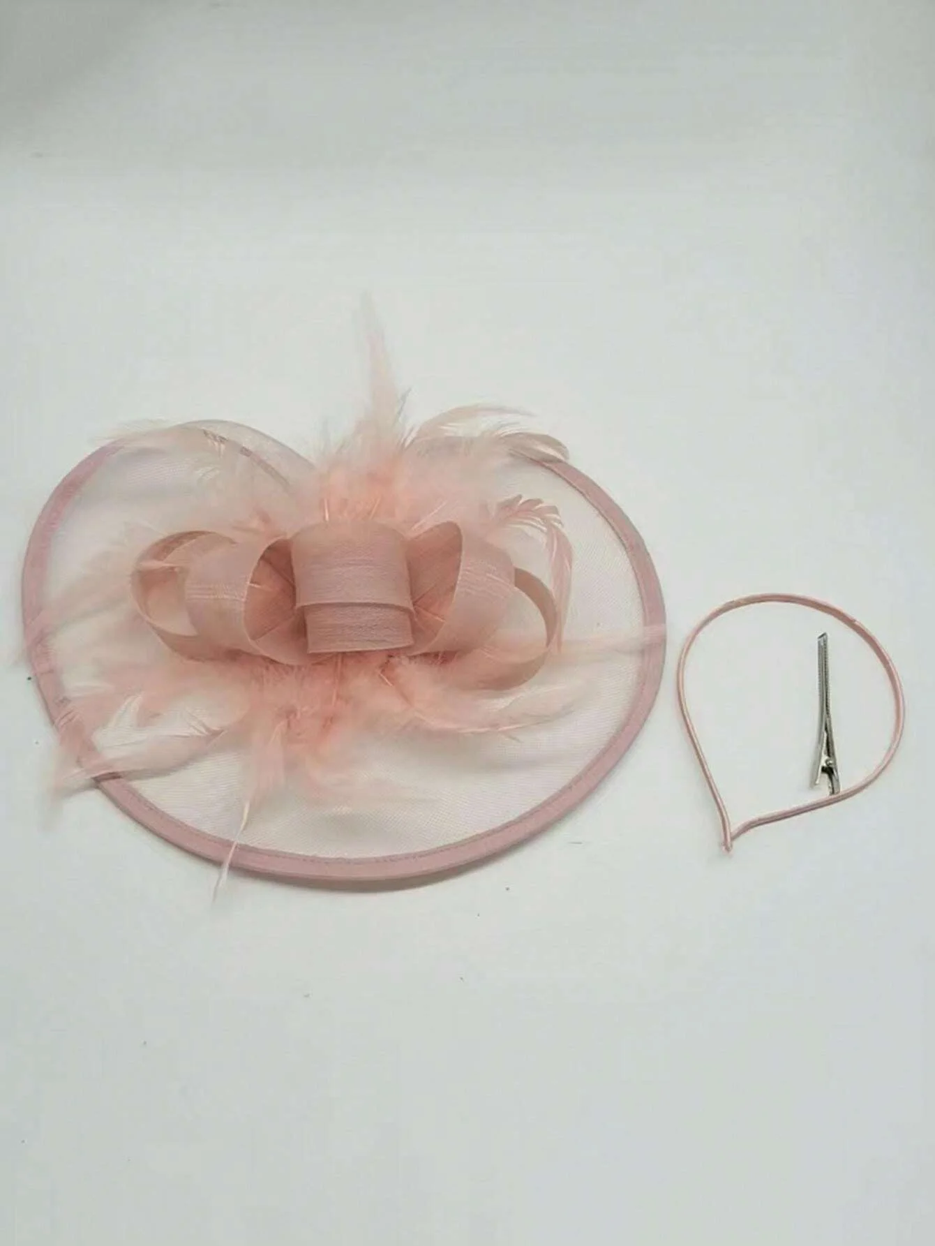 1Pc Fascinators Hats For Women Fancy Tea Party Hats 2024 Elegant 1950s Kentucky Derby Hats Hair Clip For Bride Wedding Party
