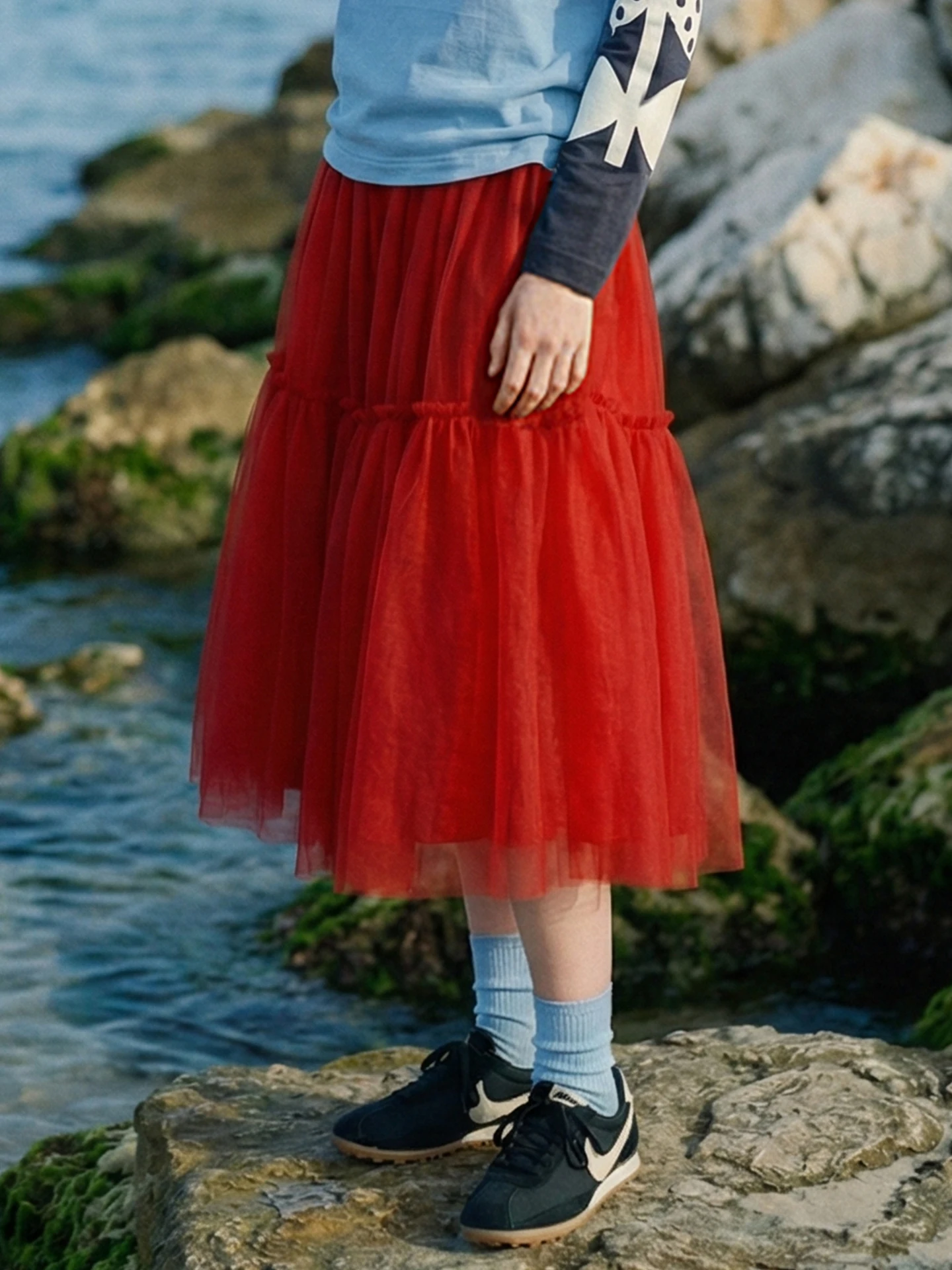 

IMAKOKONI Красная тюлевая юбка миди для женщин, с эластичной талией, многоярусная, с оборками, фасон А-силуэт, струящаяся, для вечеринок, 265409