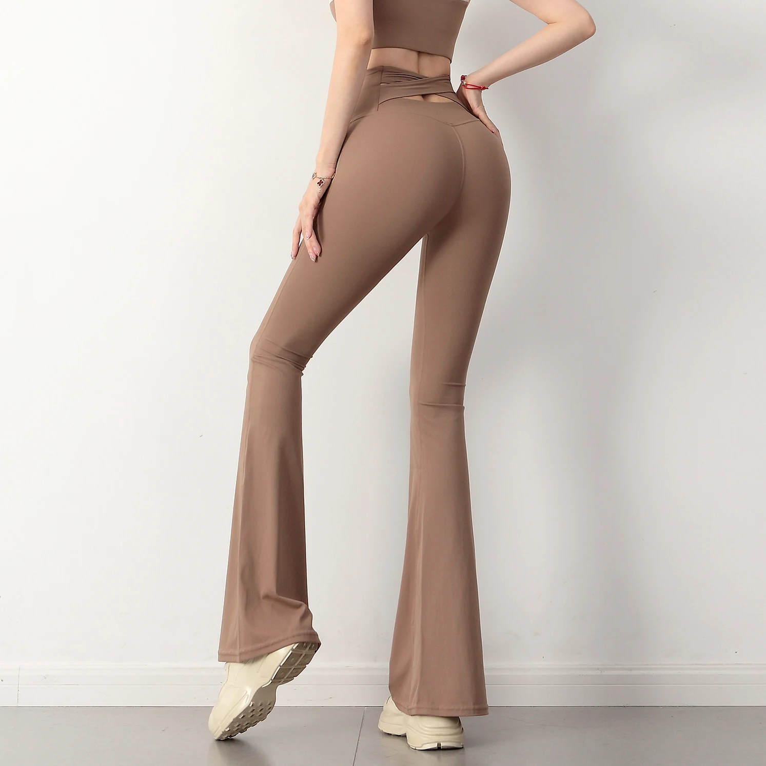 Nude sports trousers, women\'s high waist, thin and quick-drying horn yoga clothes, buttocks and abdomen fitness pants