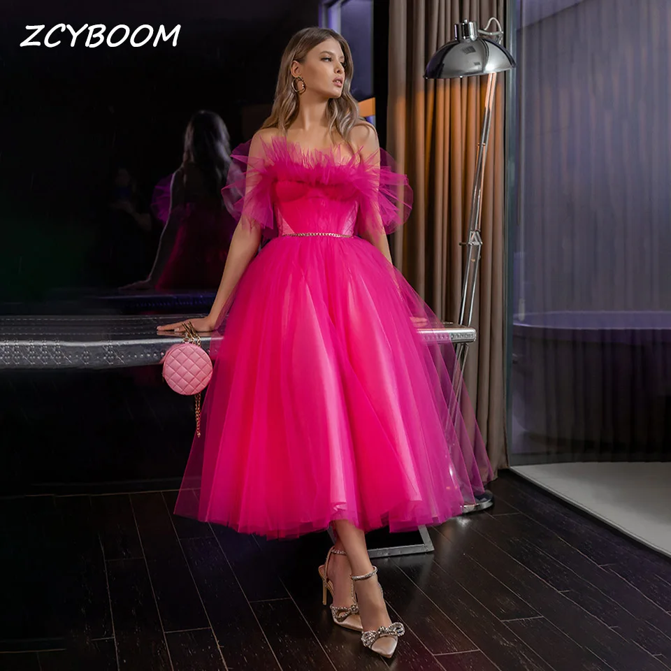 

Elegant Fuchsia Tulle Ruffles Short A-Line Prom Dress 2024 Strapless Tea Length Sleeveless Cocktail Party Evening Gown For Women