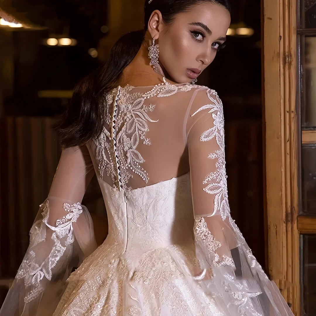 Suknie ślubne na zamówienie, wykwintne suknie balowe, dekolt okrągły, koronkowe, długość do podłogi, długie rękawy, suknie ślubne z trenem kaplicznym, Vestido