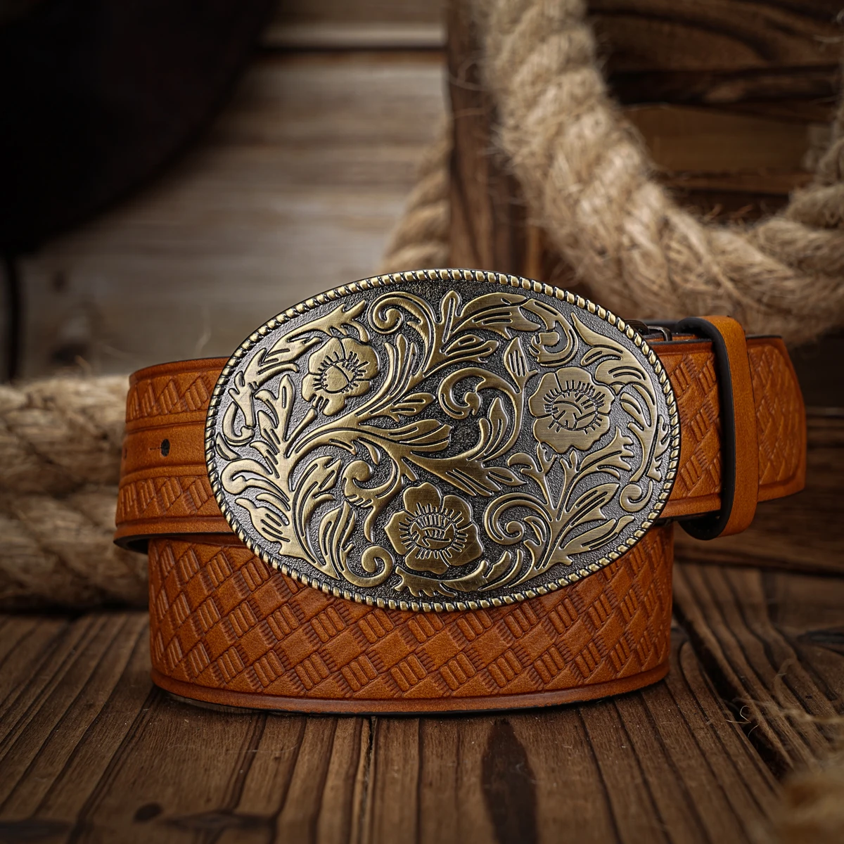 A Men\'s and Women\'s Casual Retro Belt Western Style! PU Leather Belt with Metal Buckle, Suitable for Daily Work Wear