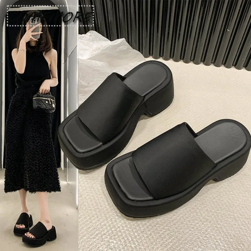 Ladies Slippers Women’s Flip Flops Shoes 2024 New Black Summer Casual Outside Square Toe Slides Female Platform Sandal Footwear