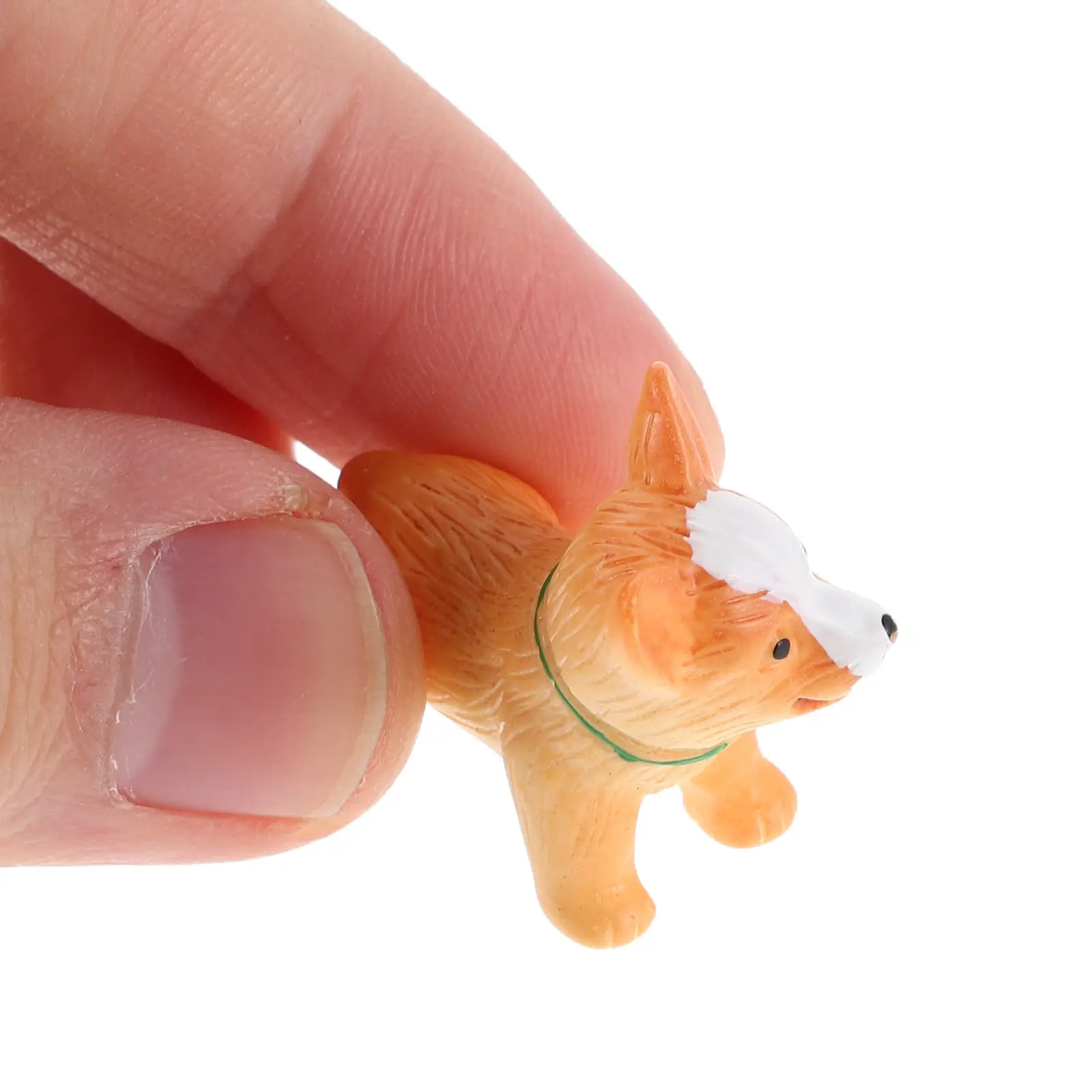 6Pcs Micro Landscape Mini Resin Dog Figures Creative Tiny Animal Decorations for DIY Craft Projects Unique Small Resin Garden