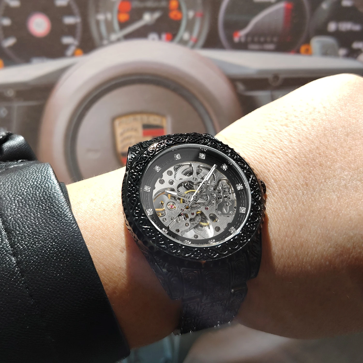 FORSINING Schwarz Vintage Carving männer Skeleton Automatische Mechanische Uhren Strass Coole Mode Retro Edelstahl Uhren