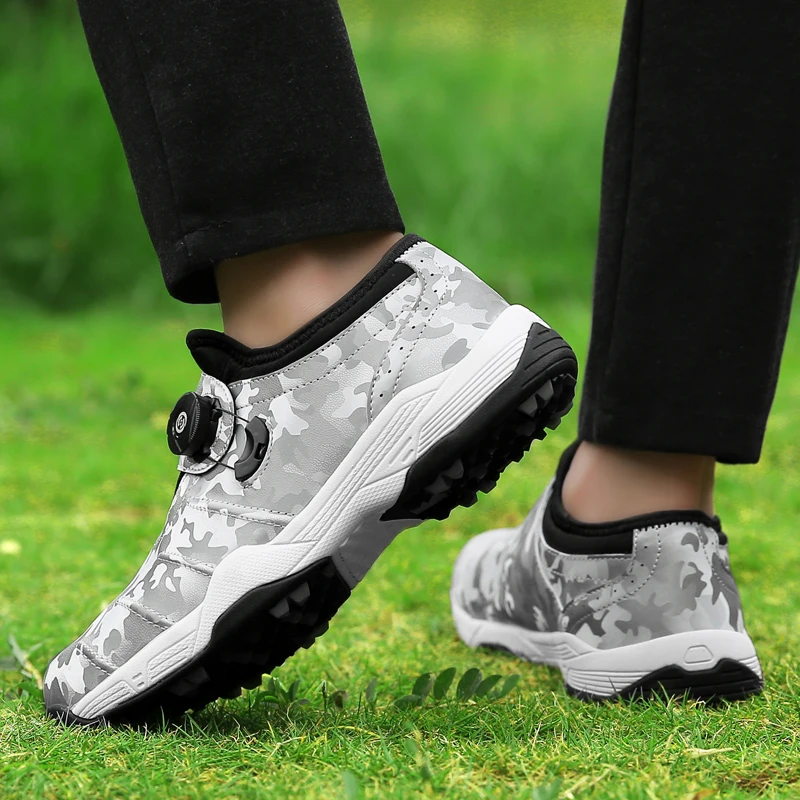 

Grass Golf Comfortable Walking Outdoor Shoes Outdoor Running Recreational Sports Waterproof Men's Professional Golf Shoes