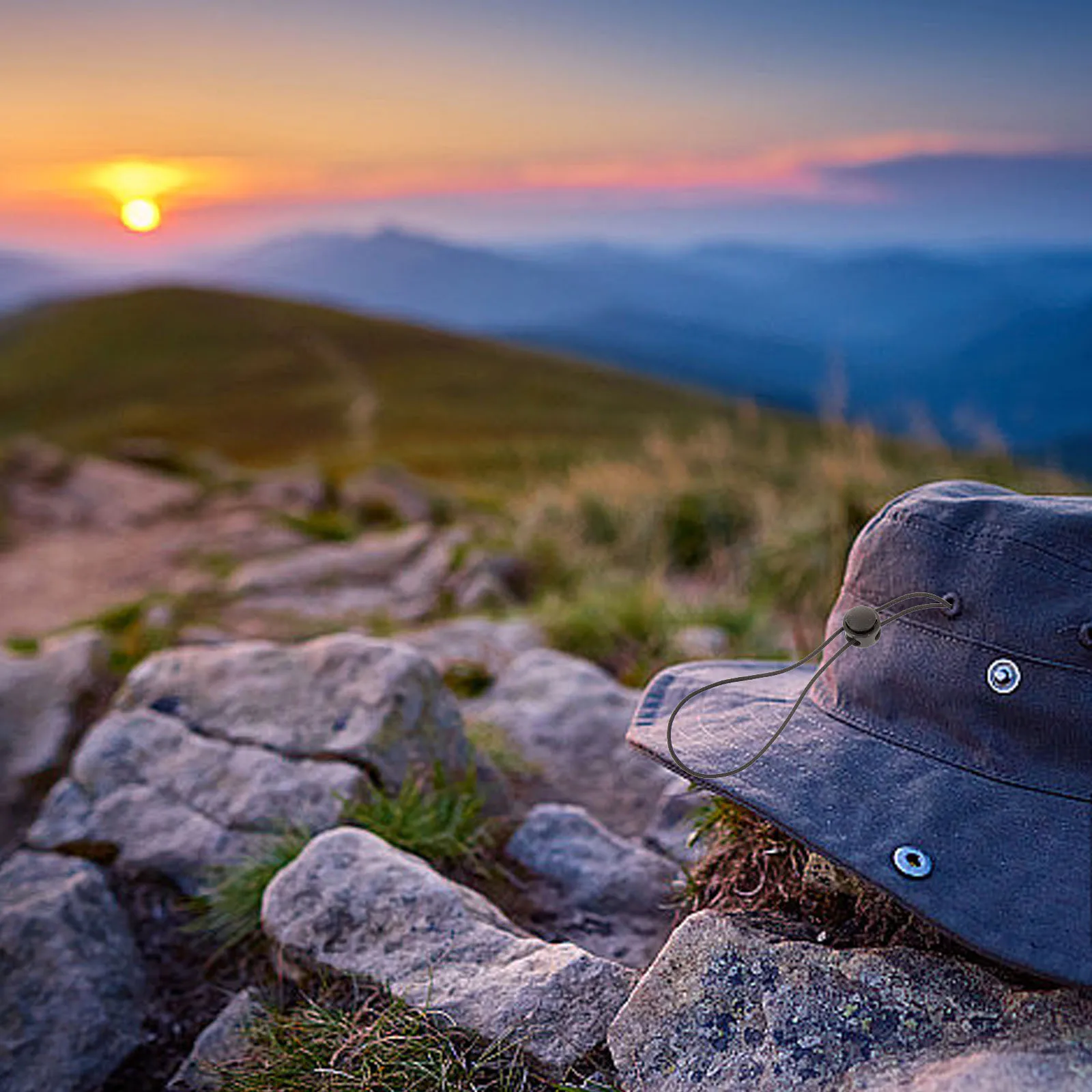 

30Pcs Elastic Adjustable Hat Strap Windproof Chin Strap Cord Fastener for Traveling Boating Camping Hiking Hat Clip for Travel