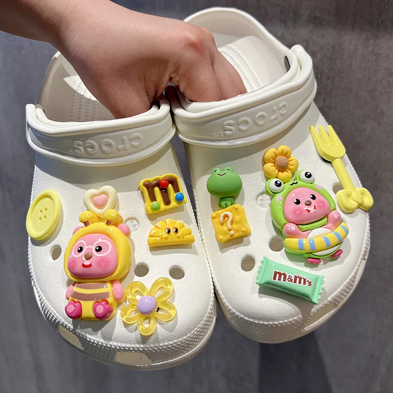 

14pcs/set New Loopy Shoes Accessories Sanrio Cartoon Kawaii Hole Shoes Buckle Diy Decoration Removable Girl Gifts