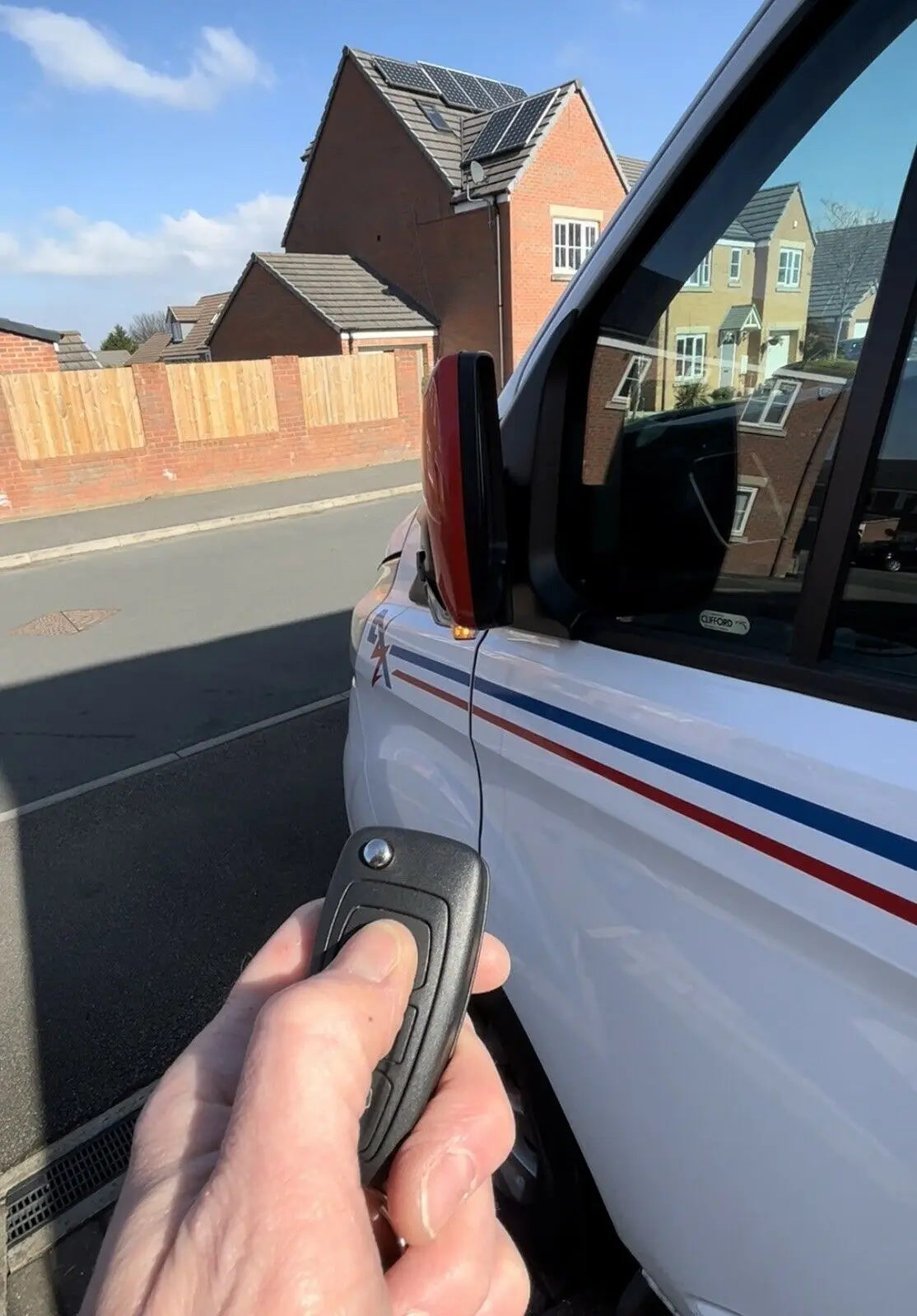 طقم مرآة الرؤية الخلفية الأوتوماتيكية القابلة للطي للسيارة لسيارة فورد ترانزيت مخصص ذكي أوتوماتيكي قابل للطي نظام مرآة جانبية ملحقات السيارة #2