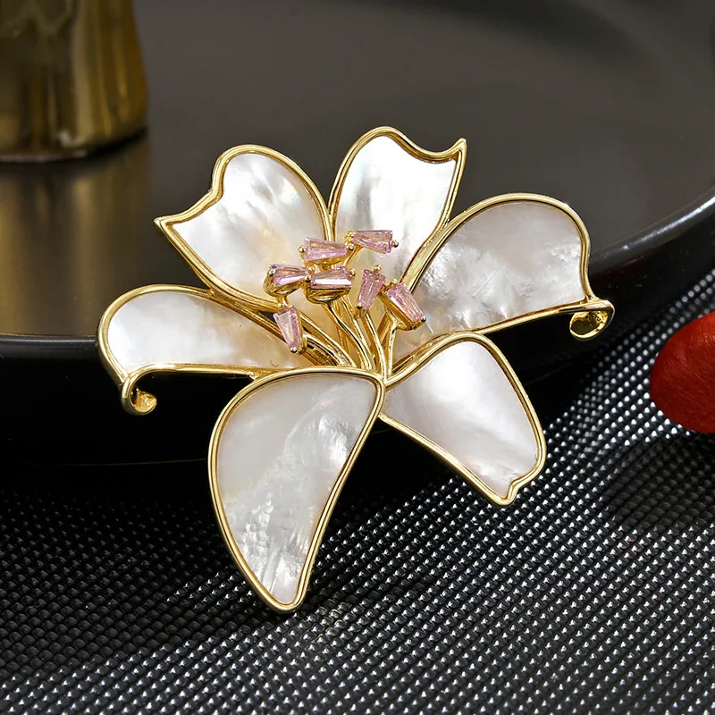 Chinese Style Auspicious Lucky Blessed Natural Mother Of Pearl Gilt Pink Zircon Lily Brooch Pin For Women Blazer Coat Jewelry